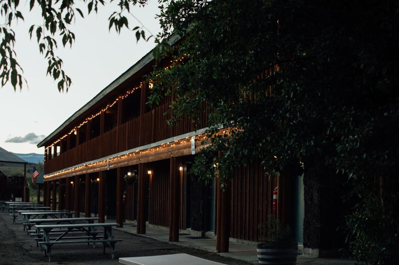 Teton Peaks Resort Tetonia Exterior photo